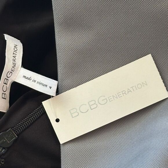 BCBGeneration Cutout Strappy Bodycon Dress Womens Size 4 Mini Shimmer Grey NWT - Picture 15 of 16
